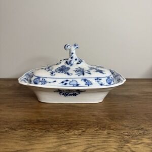 Meissen Blue White Porcelain Covered Serving Dish Floral German Fine China Vtg